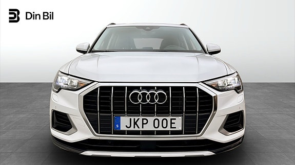 Audi Q3 4 of 18