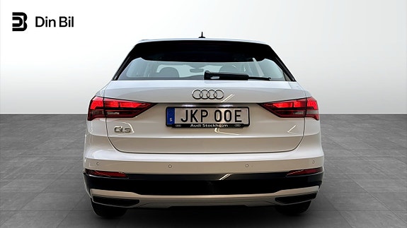 Audi Q3 5 of 18