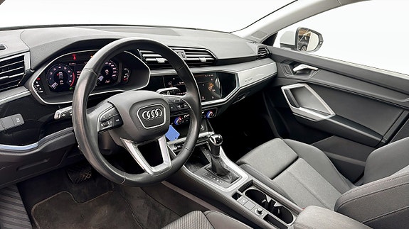 Audi Q3 7 of 18