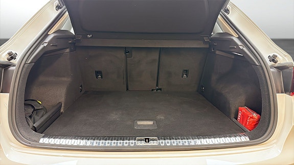 Audi Q3 13 of 18