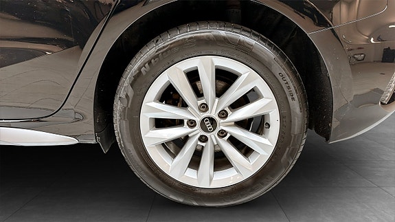 Audi A3 6 of 13