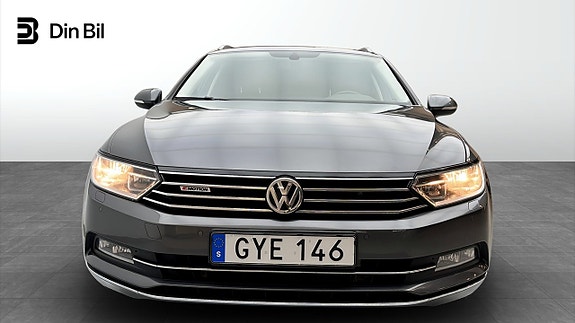 Volkswagen Passat 4 of 5