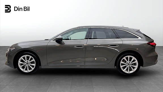 Audi A5 2 of 16