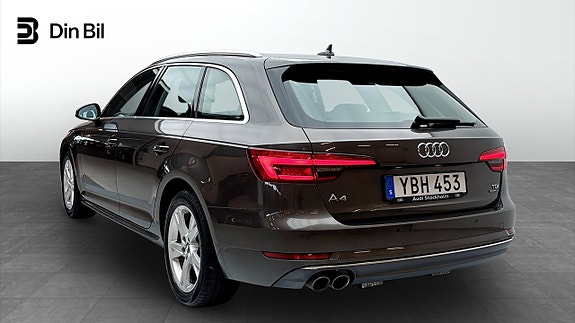 Audi A4 3 of 15