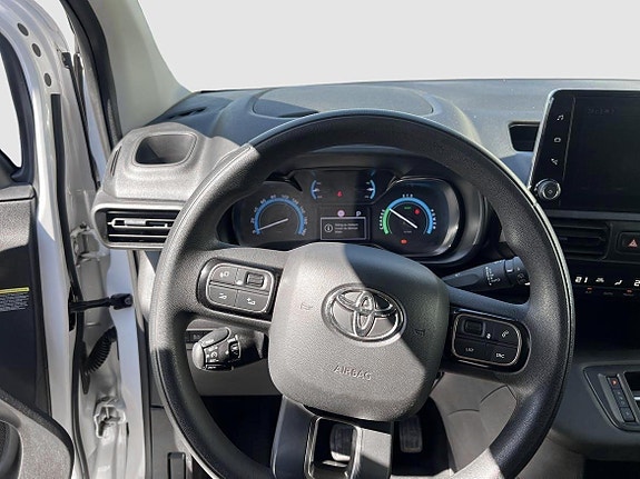 Toyota Proace City 11 of 16