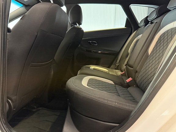 Kia Ceed 11 of 21