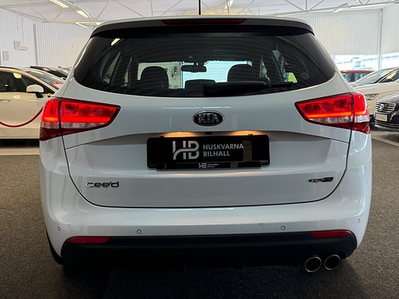 Kia Ceed 10 of 21