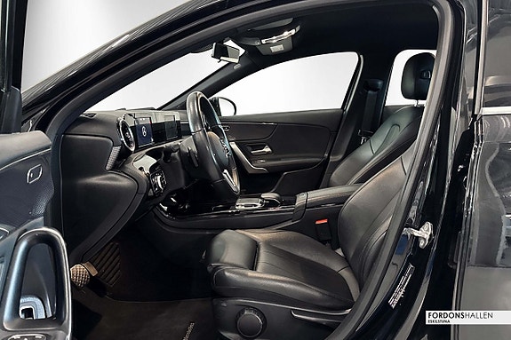 Mercedes-Benz A180 8 of 15