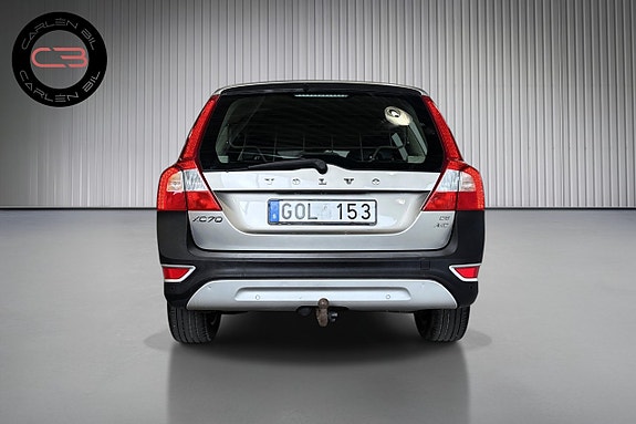 Volvo XC70 6 of 18