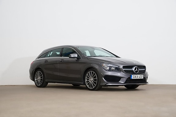 Mercedes-Benz CLA250 3 of 5