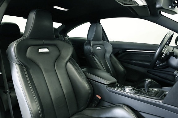 BMW M4 8 of 9