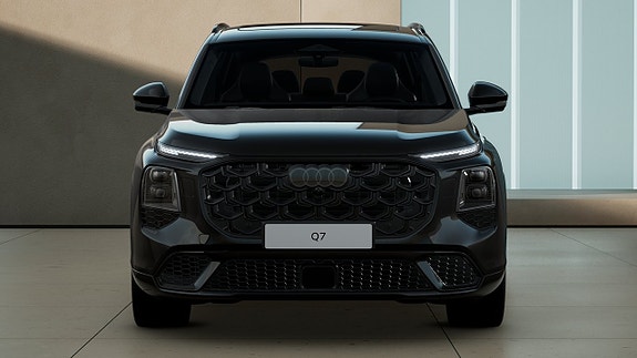 Audi Q7 4 of 5