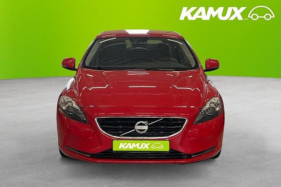 Volvo V40 6 of 21