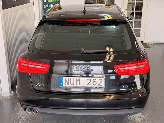 Audi A6 4 of 5