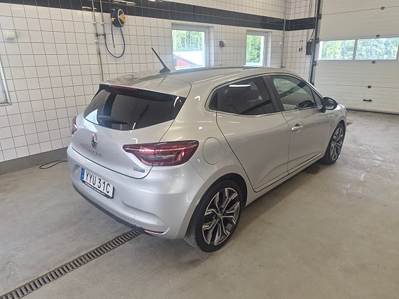 Renault Clio 4 of 5