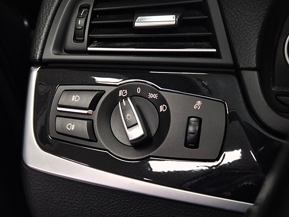 BMW 520d 12 of 26