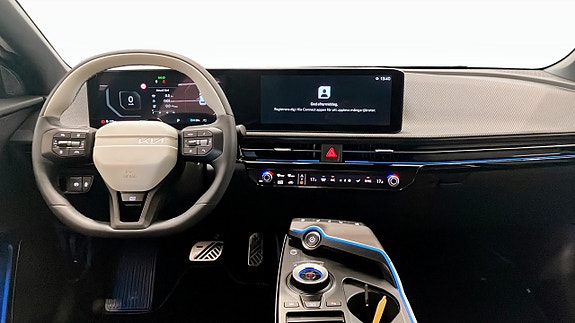Kia EV6 7 of 16