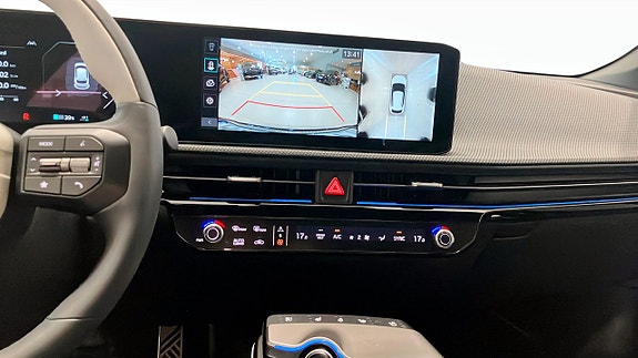 Kia EV6 11 of 16