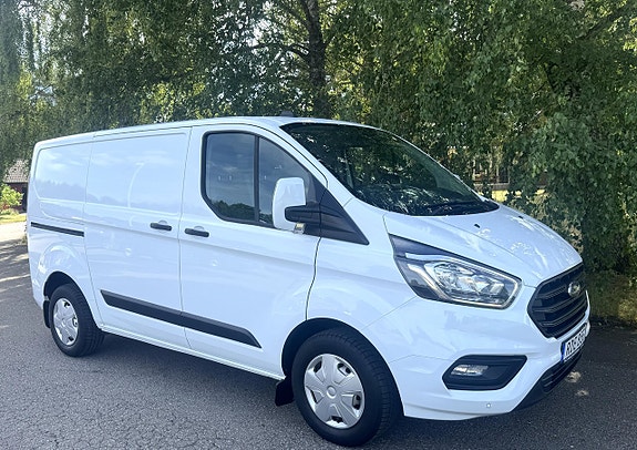 Ford Transit Custom 2 of 5
