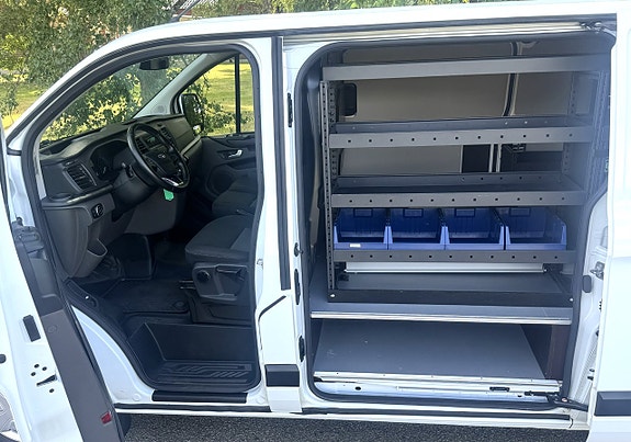 Ford Transit Custom 8 of 20
