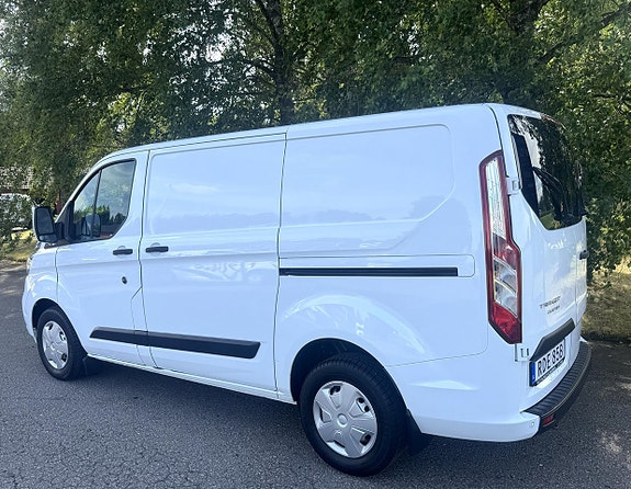 Ford Transit Custom 6 of 20