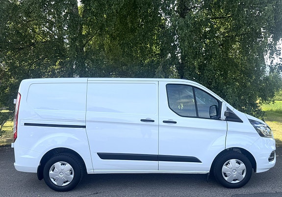 Ford Transit Custom 17 of 20