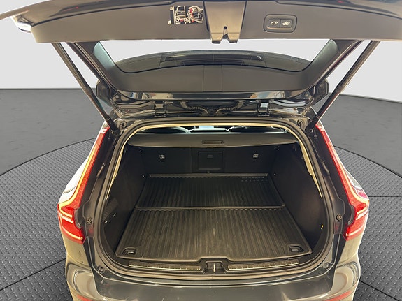 Volvo V60 18 of 22