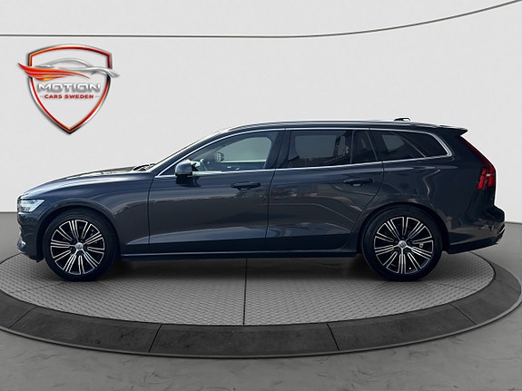 Volvo V60 2 of 22