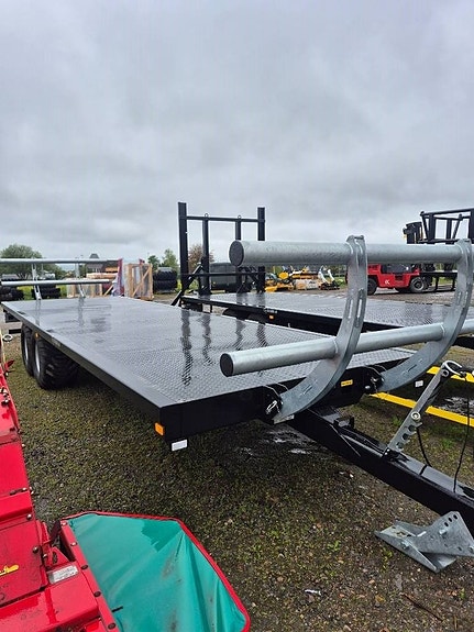Palmse Trailer B 3800 2 of 4