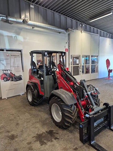 Weidemann 1260 2 of 4