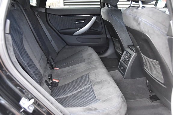 BMW 430i 13 of 17