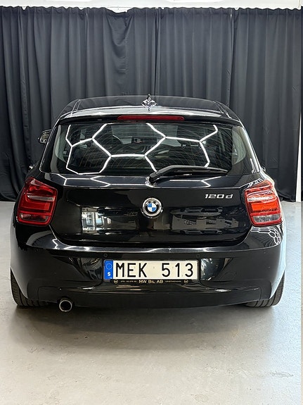 BMW 120d 9 of 13