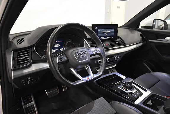 Audi Q5 8 of 21