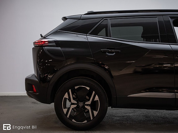 Peugeot 2008 11 of 30