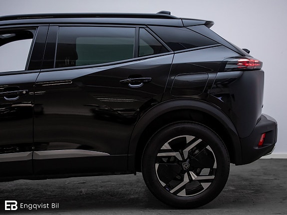 Peugeot 2008 5 of 5