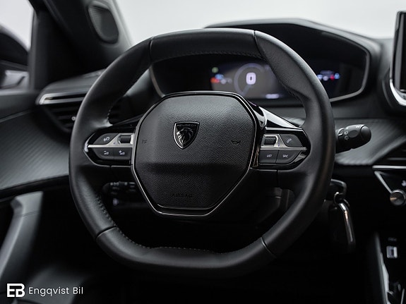 Peugeot 2008 21 of 30