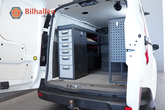 Ford Transit Connect 7 of 22