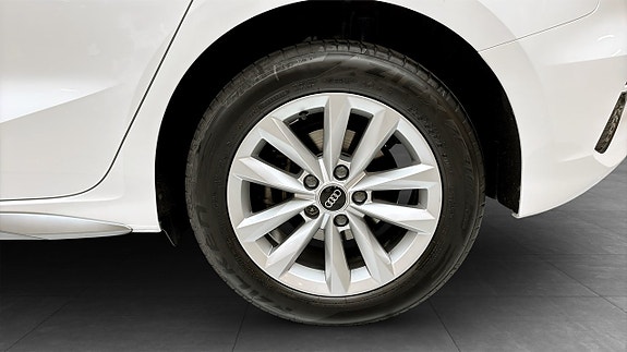 Audi A3 6 of 14