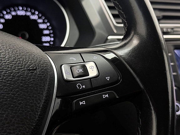 Volkswagen Tiguan 18 of 30