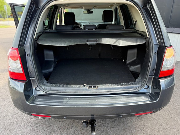 Land Rover Freelander 2 14 of 19