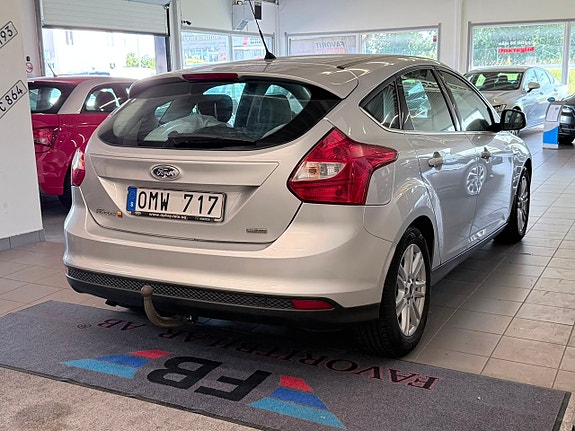 Ford Focus 13 of 13