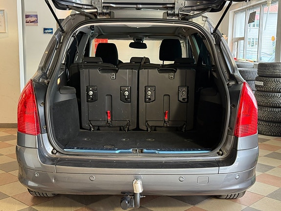 Peugeot 308 SW 9 of 27