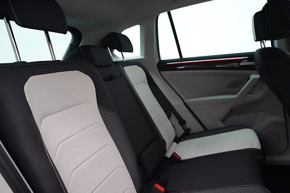 Volkswagen Tiguan 17 of 23