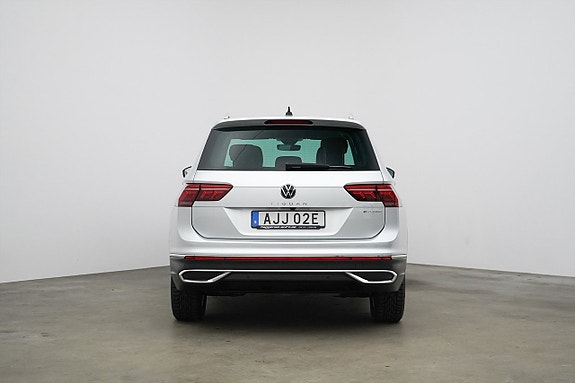 Volkswagen Tiguan 19 of 23