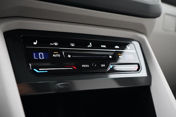Volkswagen Tiguan 13 of 23
