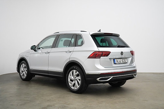 Volkswagen Tiguan 4 of 23