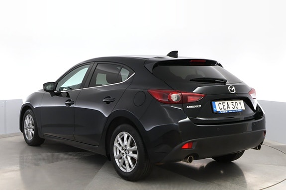 Mazda 3 3 of 5