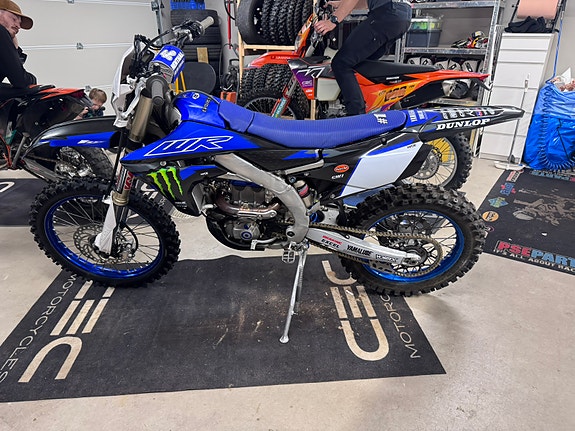 Yamaha WR250f 2 of 2
