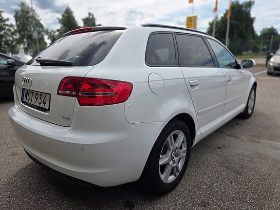 Audi A3 3 of 5