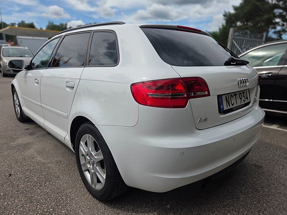 Audi A3 4 of 5